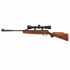 Hatsan Striker 1000X Hardwood rifle de aire con culata de madera y mira telescópica instalada, vista lateral completa