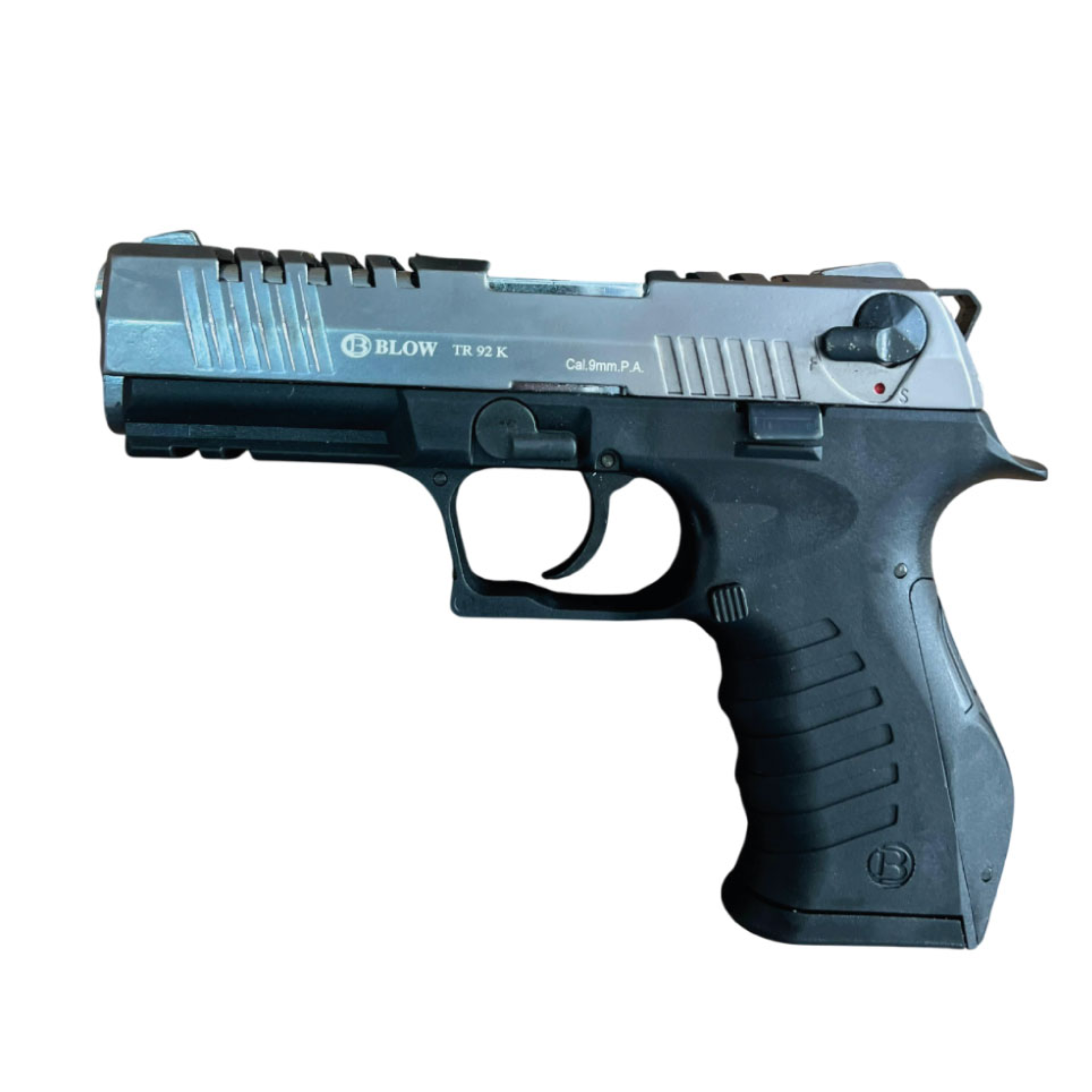 Pistola traumática Blow TR92 K – Estilo moderno y robusto con funcionamiento semiautomático para defensa personal segura